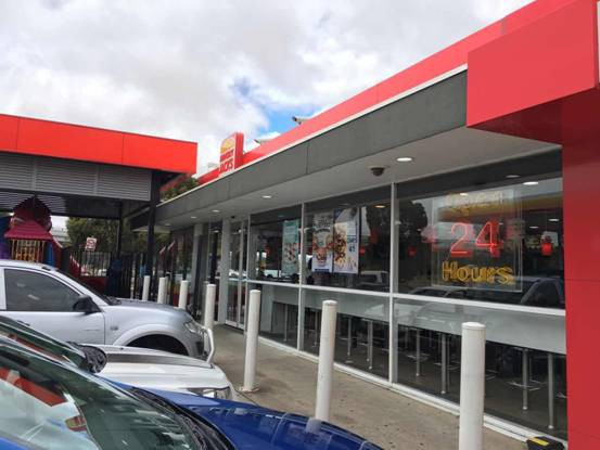 北京时间记者带您体验澳大利亚的加油站