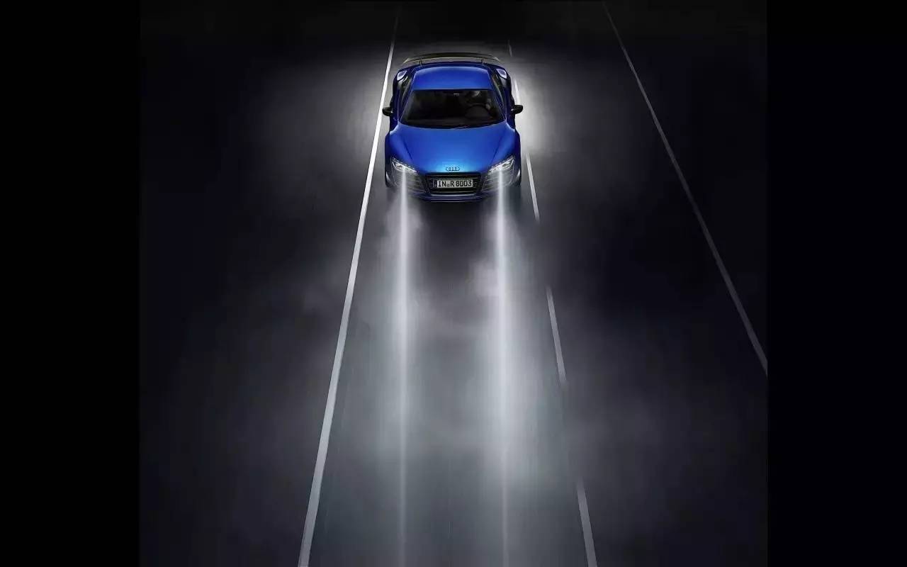 究竟什么样的大灯对付“远光狗”最Diao?