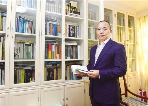向松祚在经济理论山野上下求索