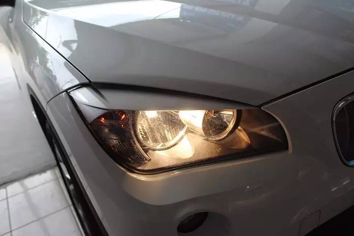 究竟什么样的大灯对付“远光狗”最Diao?