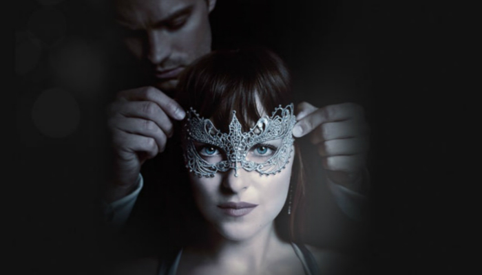 《五十度黑》发布最新预告片:比五十度灰更暗