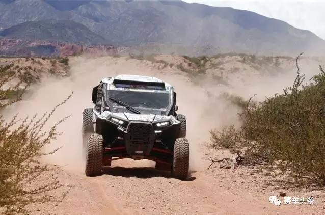 达喀尔 | 标致揽前三 阿提亚撞丢车轮