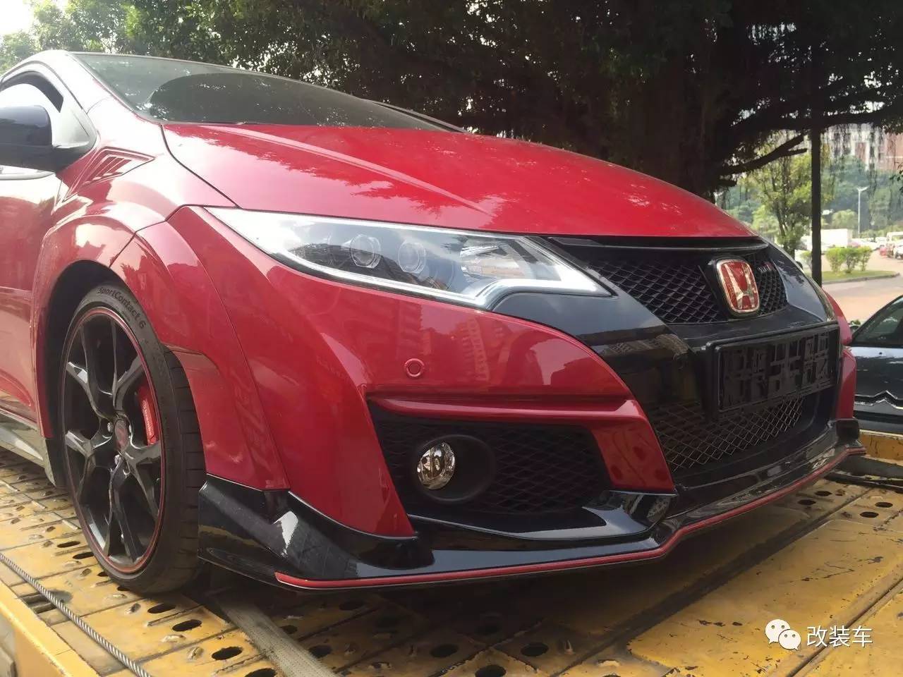 落地70万的本田前驱车 思域Type R FK2