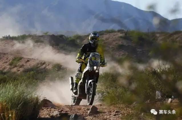 达喀尔 | 标致揽前三 阿提亚撞丢车轮