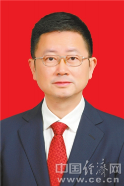 新区党工委书记 吴存荣不再担任(图|简历)