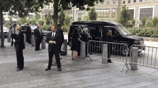 希拉里要选纽约市长? 媒体称是她支持者一厢情愿