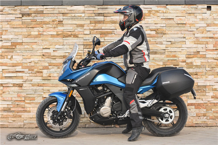 测试:国产全能王--春风650 MT