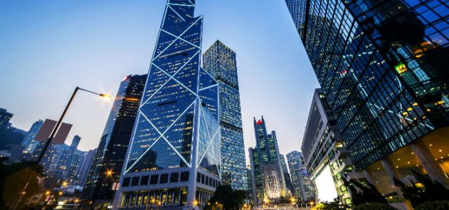 换汇难收益降不合规:高净值者赴港买保险正降