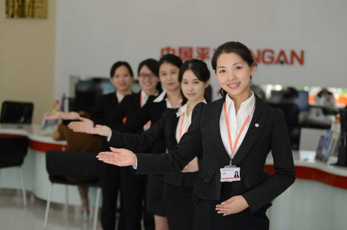 平安人寿服务创新一枝独秀,用九冠王的成绩单