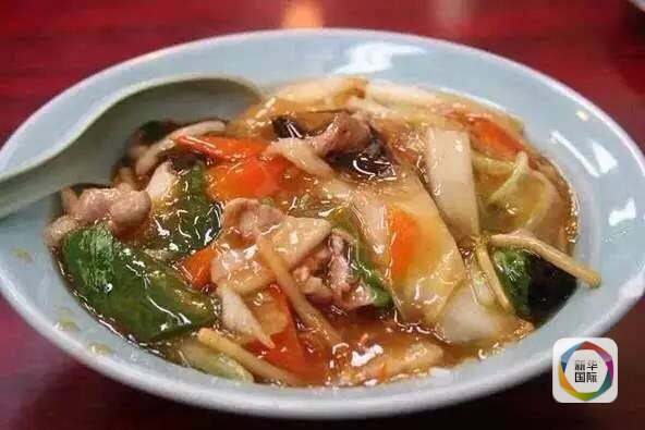 那些外国大厨锅里的暗黑中华料理 你吃过吗?