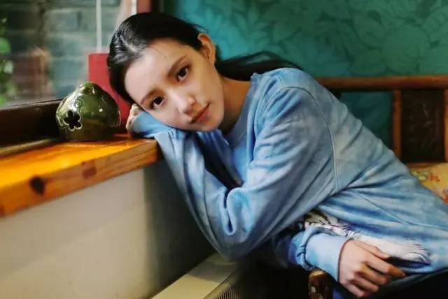 女人是忠诚的傻子,男人是誓言的骗子