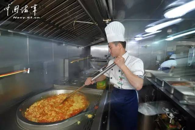 "辽宁"号航空母舰最新内部结构曝光