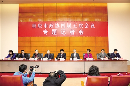 市政协委员如何建言 创新发展 ?看这八位 论剑