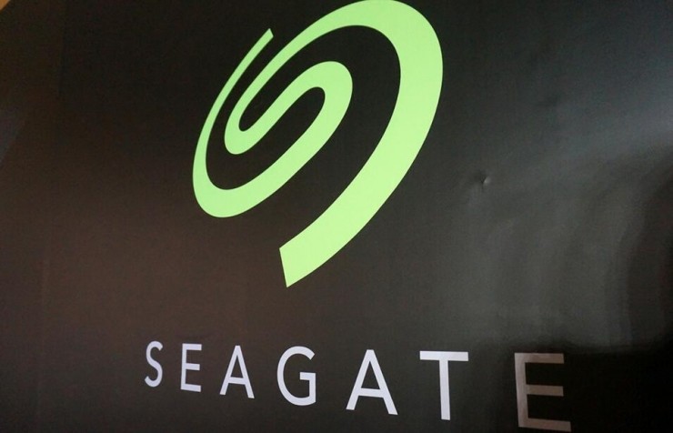 苏州外资占gdp比重_苏州服务业增加值占GDP比重首超50%税收1288.9亿