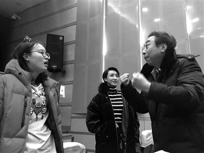 傅园慧上春晚戏份足 除了跳开场舞还要讲相声