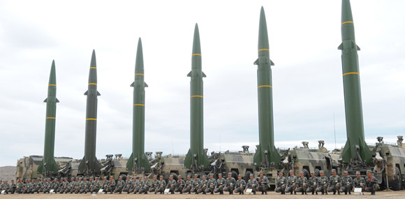 美国若驻军台湾就是对华宣战 用导弹回答它!