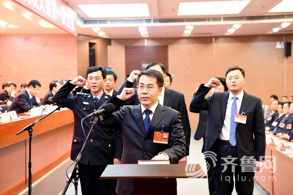 韩国礼当选寒亭区人大常委会主任 赵学坤为寒