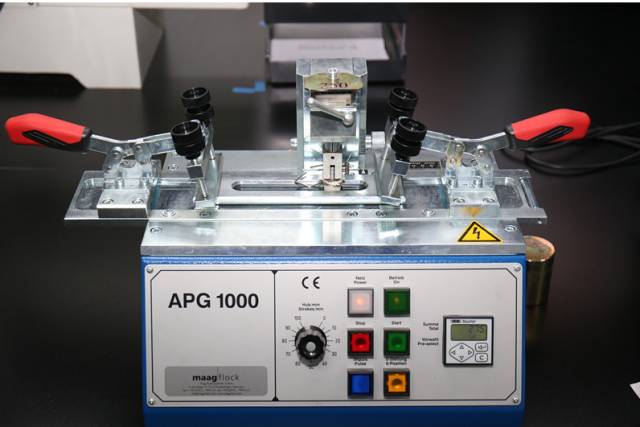 100%保证安全100分,荣威i6这样内外兼修!