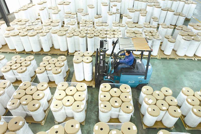 业港股连发盈喜 机构:行业正在改善|理文造纸|港