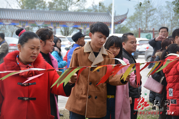【新春走基层】靖州:游园活动年味浓