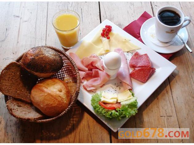 2013年2月gdp增速_金融安信信托业绩高增速背后