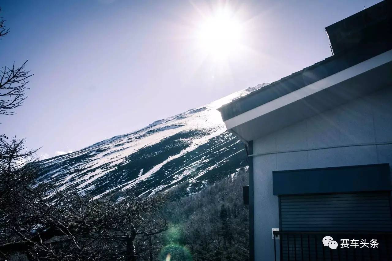 头条菌与Tokyo Hot(高清、无码).jpg