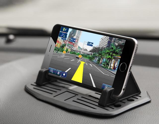 手机怎么放音乐到车里 6TT_-fyafcyx6865321.jpg