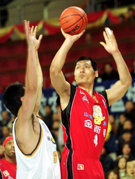 问道篮球青训(2):中锋之喜 未来有戏