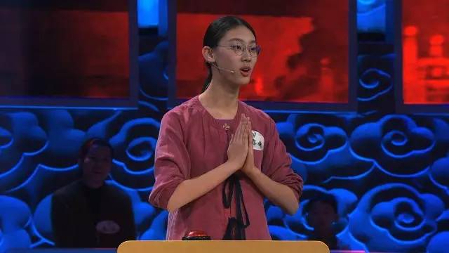 腹有诗书气自华 诗词美少女武亦姝实力圈粉
