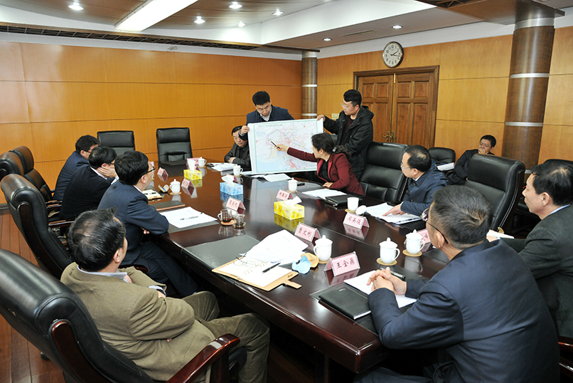 [辽宁]省交通厅与盘锦市政府进行工作会商(图)