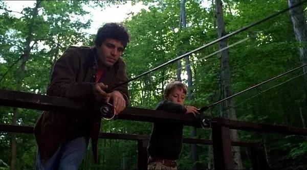 《请再靠近我》