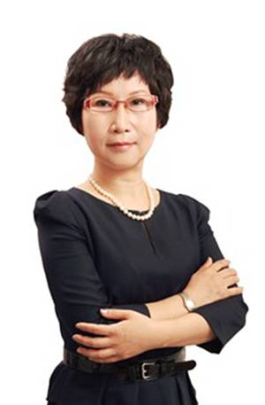 因骗财骗色被判刑,我帮他偿还欠款并请律师,出