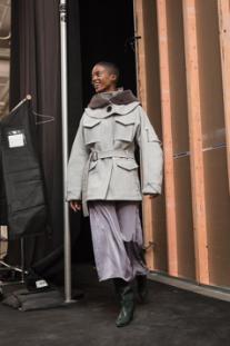 韩风印象点亮纽约时装周 崔范锡大秀唤醒真实