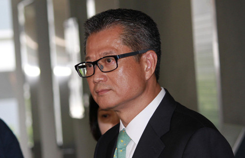 陈茂波:土地房屋是香港政府施政的重中之重|