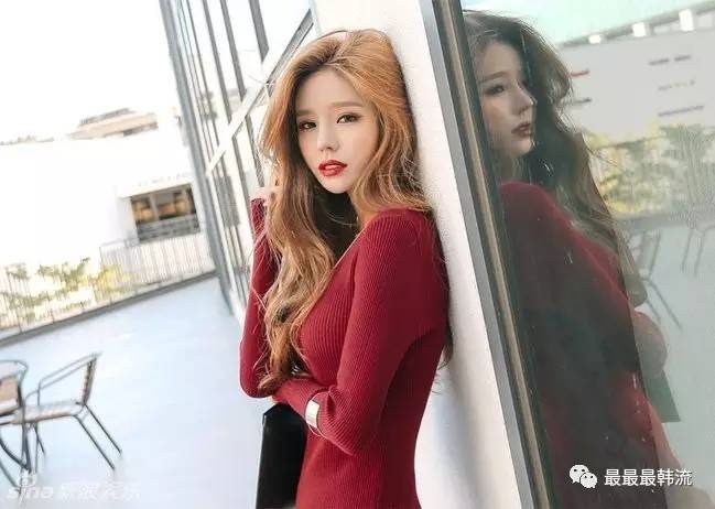 韩国宅男们最喜欢的女网红Top10！胸大的模特为何输给了平胸妹？