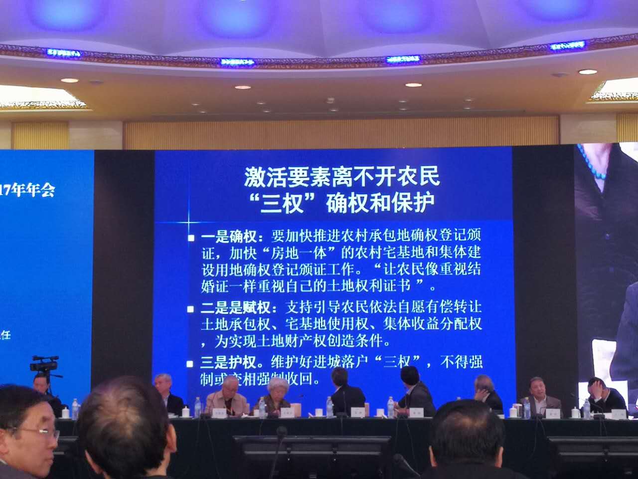 增加农民收入的背景_陆昊：面向市场研究市场在市场中强化营销科学调整种植结构不断...