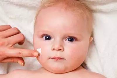 妈妈难题|春季宝宝湿疹应该如何预防?|湿疹