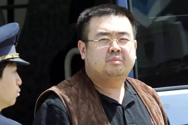  资料图：2001年，金正男试图持假护照入境日本被驱逐。