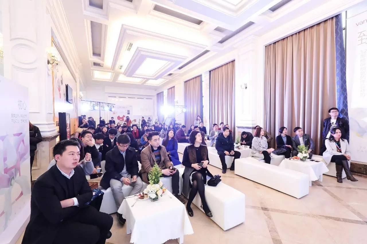 百亿之后如何突破?成都万科1+7全面升级