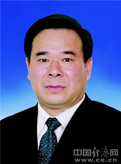 潍坊十二届市委常委简历(书记刘曙光 副书记李