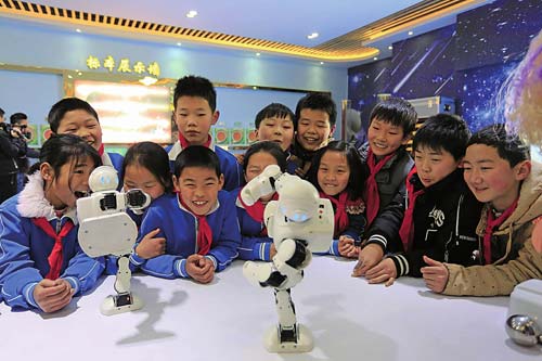 大足:少年科技馆进农村学校 让乡里娃爱上科学