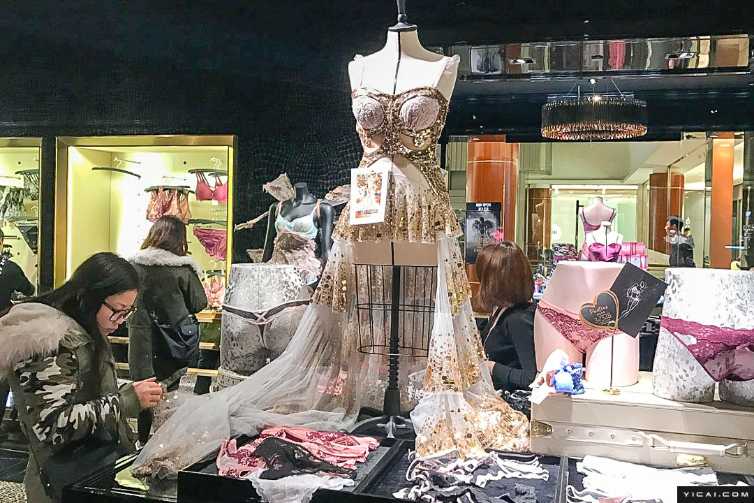 千选内衣旗舰店招牌_门头招牌