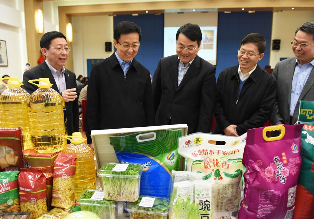 韩正调研百联、光明:今年要全面深化上海国资