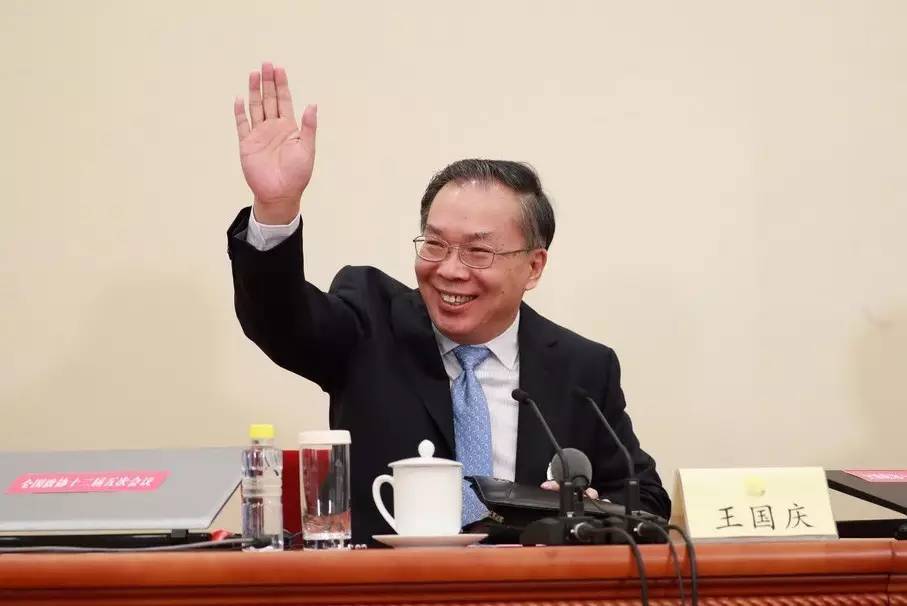 南海问题、香港特首选举、中国诗词大会.这场