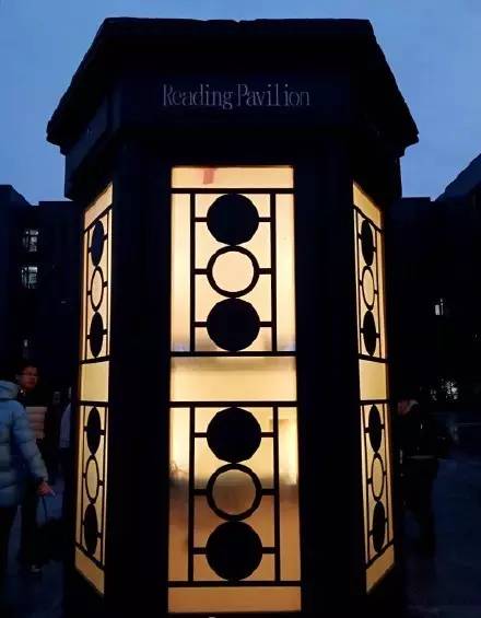 《朗读者》的朗读亭来上海了!用这个史上最文