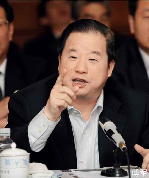 傅军:办厂不如买房, 降税才能救实体经济