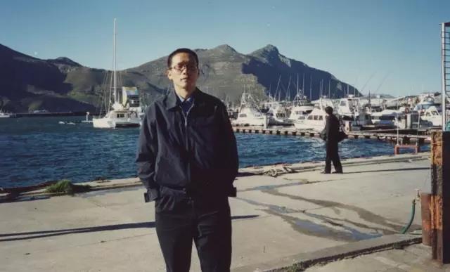 他在华为半年从普通工程师当到副总裁,如今为