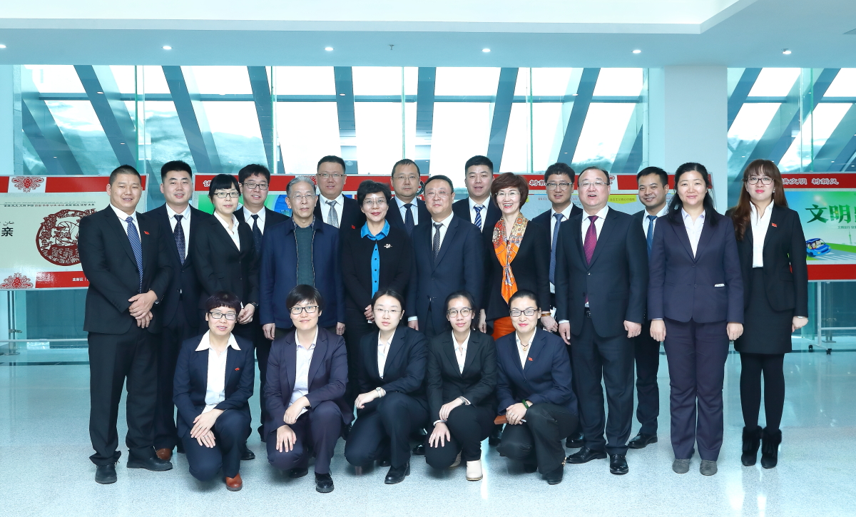 高新融资担保公司与北京银行乌鲁木齐分行签署