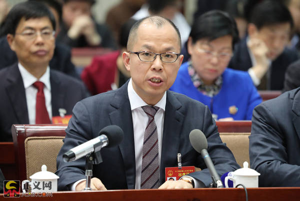 福建代表团审议政府工作报告:聚焦八闽大地创