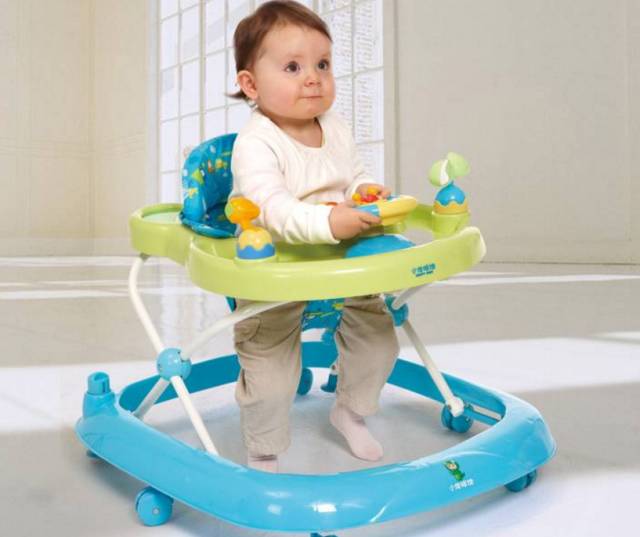 这些东西居然对宝宝有害,你家肯定有!|宝宝游泳